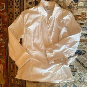 Women’s white Tye blouse. 3/4 sleeves size small.